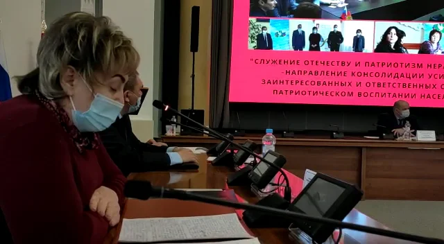 Елена Ивановна Мохотаева приняла участие в расширенном заседании призывной комиссии Липецкой области